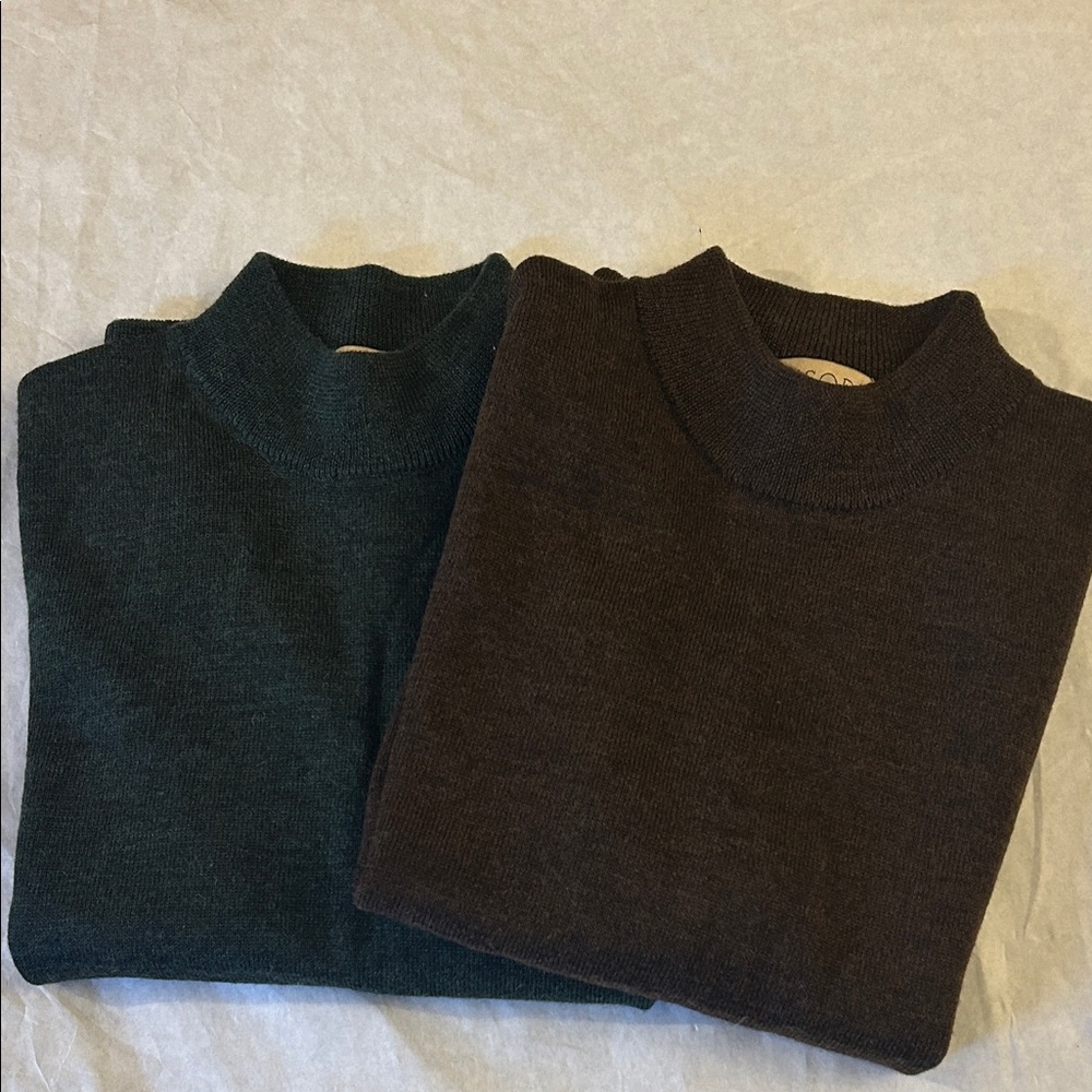 Women's mock wool Sweater Set - Forest Green and Chocolate Brown